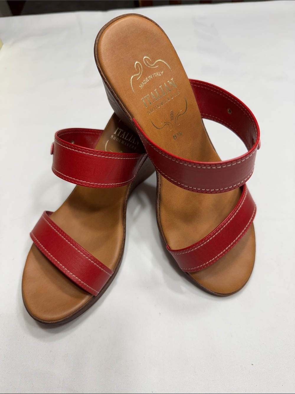 Women’s Italian Shoemaker red slide on wedge heel sandal.  Size 8.5.